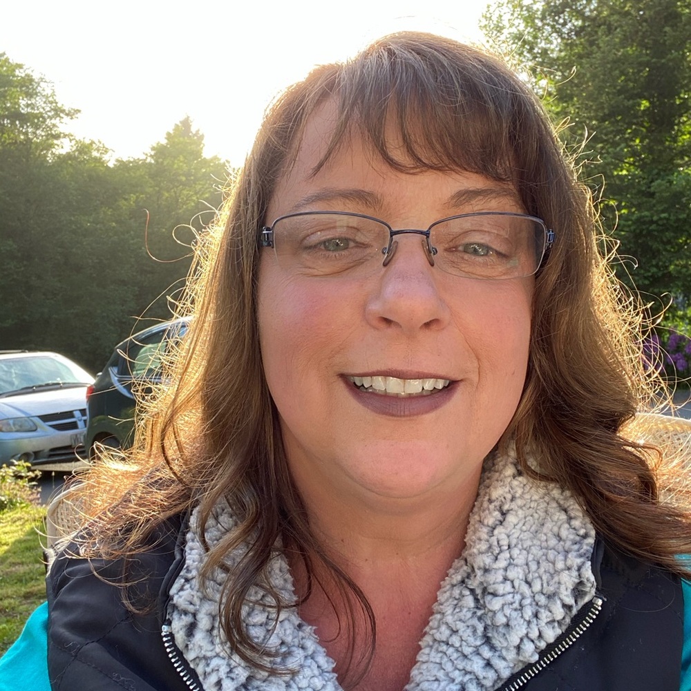 Meet your Posher, Lynn